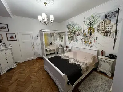 Unirii, Mitropolie, Casa Poporului - foto 2