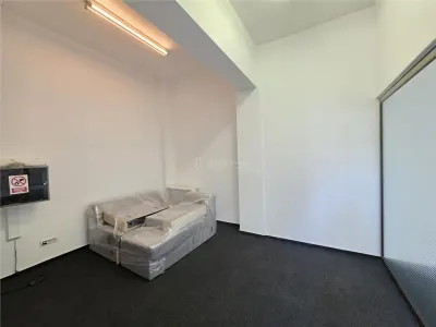 Spatiu D+P+1+M - 17 camere - 793mp - teren 532 mp - Eroii Revolutiei - foto 10