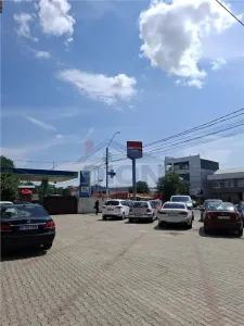 Bld Voluntari  langa OMV - Metro - foto 3