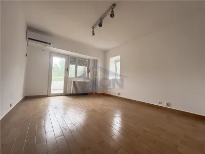 Splaiul Unirii vedere cheiul Dambovitei, 73 mp, nemobilat, pretabil firma - foto 4