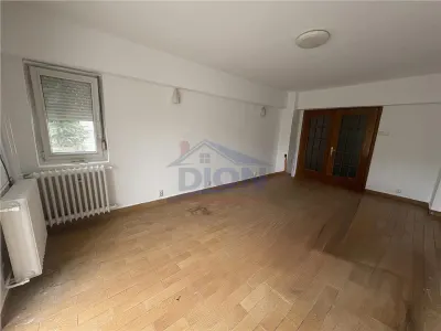 Splaiul Unirii vedere cheiul Dambovitei, 73 mp, nemobilat, pretabil firma - foto 7