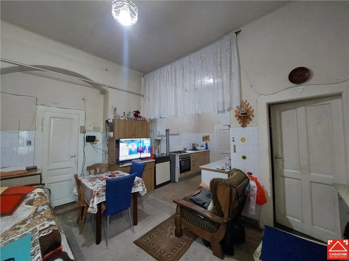OCAZIE! Apartament spatios, singur pe nivel, zona Metianu! - foto 5