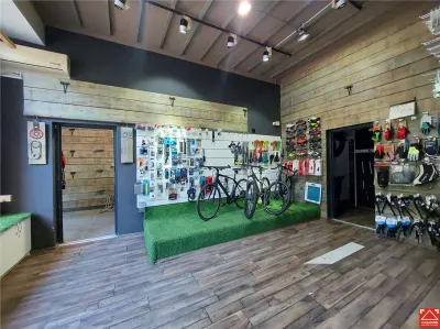 Oportunitate de investitie! Spatiu comercial zona 300, Micalaca - foto 3