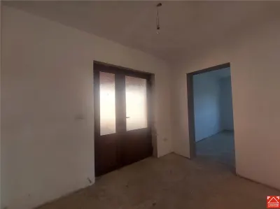 Casa noua parter in Fantanele - foto 11