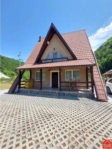 Oportunitate de investitie! Casa la munte, Remeti, Valea Iadului! 2 case disponbile!!! - Remeti