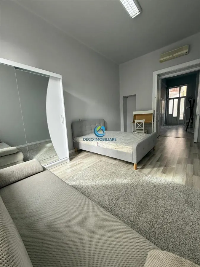 Apartament cu 2 camere, Central, Camera de Comert - foto 1