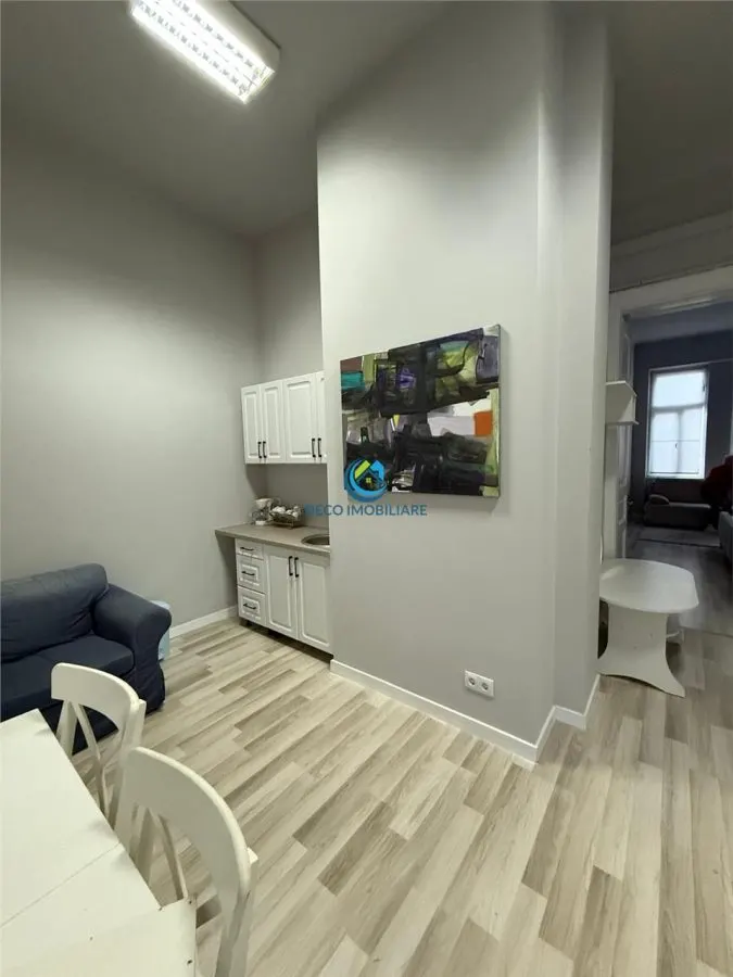Apartament cu 2 camere, Central, Camera de Comert - foto 3