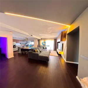 Apartament confort lux cu terasa si garaj in Europa - foto 4