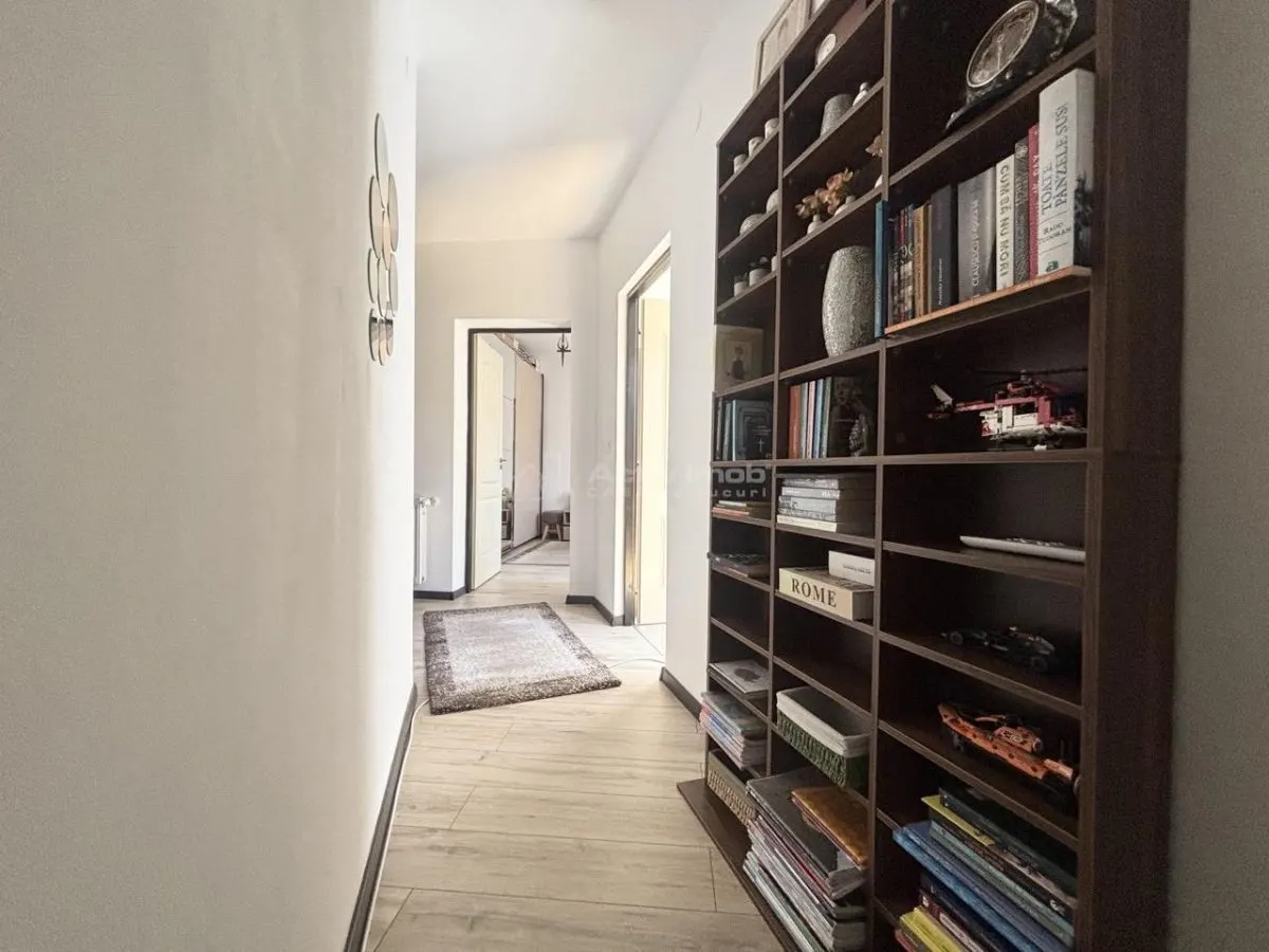 Refugiu urban cu personalitate – Casa cu mansarda si crama amenajata -  zona centrala - foto 19