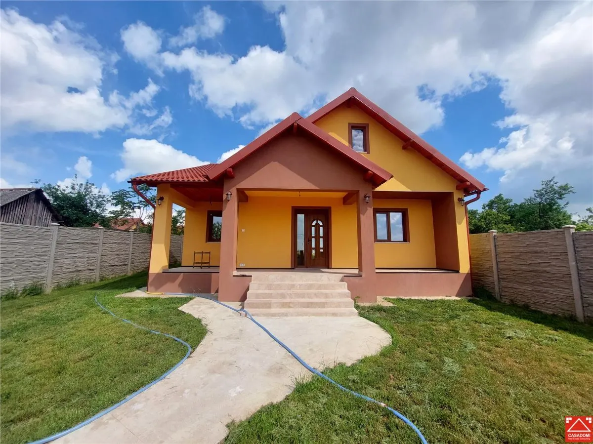 Casa finisata modern in Vinga - foto 1