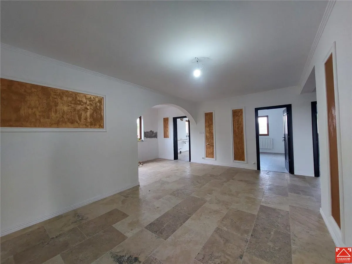 Casa finisata modern in Vinga - foto 4