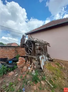 Casa veche cu teren mare in Vinga - foto 3