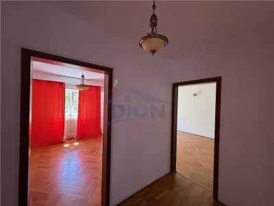 Unirii - Tribunal, 4 camere, 136mp, terase de 30mp, amenajat, mobilat complet! - foto 6