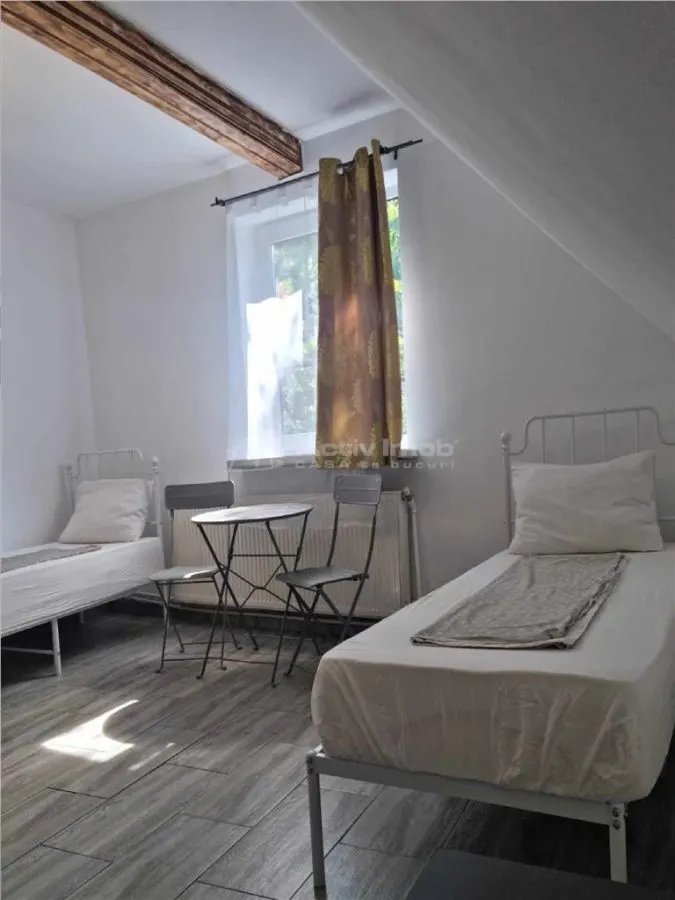 Casa / vila 15 camere -Cazare Muncitori - Bartolomeu - foto 2