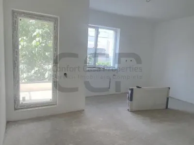 Bragadiru - Vila tip duplex, P+1E+Mansardă, formata din 4 camere, 2 bai, curte - foto 20