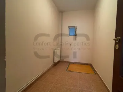 Vila Individuala - Solida - S+P+1+pod- Curte libera 230mp - foto 19