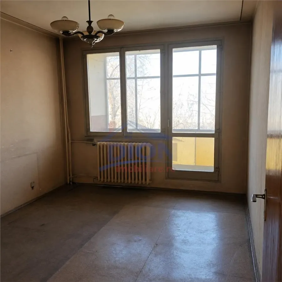 RAHOVA Pucheni langa posta 64 mp | Etaj 2/4 - foto 8