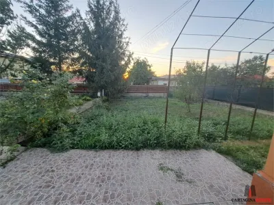 Casa cu teren 580 mp / 180 util - foto 3