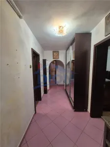 Apartament 3 camere deosebit, langa Casa Poporului - foto 9