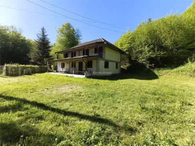 Casa de vacanta de vanzare Valea Avrigului - foto 12