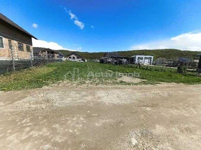 Teren intravilan de vanzare Talmaciu - foto 2