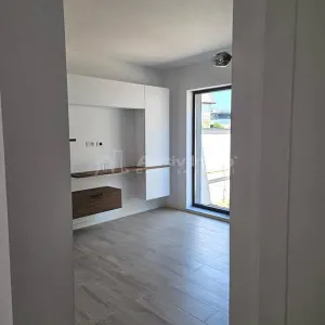 Vanzare Casa individuala - Vila - Prelungirea Ghencea - PARC GHIDIGENI - teren 300mp -  240000E -  TVA inclus - Comision 0! - foto 5