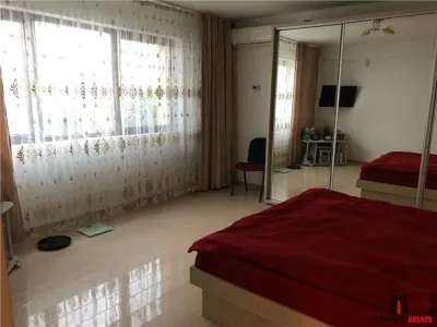 Vila individuala /  P+1 / Dr. Bisericii / teren 720mp - foto 11