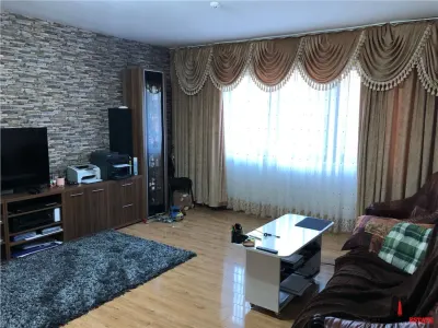 Vila individuala /  P+1 / Dr. Bisericii / teren 720mp - foto 4