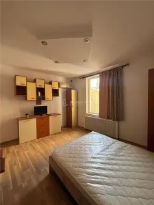 Garsoniera, Centrul Vechi (BNR), 5 min Metrou - Bucuresti