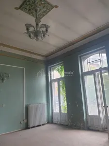 Casa Matei Bailesteanu - bijuterie arhitecturala - monument istoric - foto 6