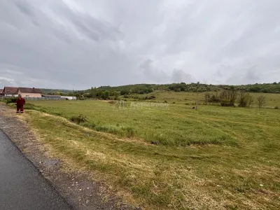 Teren intravilan 2145 mp  Hidiselul de Jos - foto 10