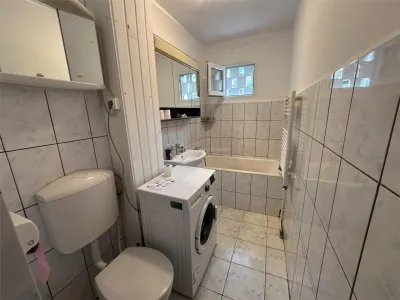 Resita, 2 Cam. Cf.2, semidec. et.1, Moroasa, Comisariat - foto 16