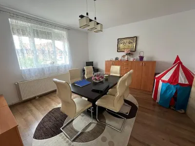 Caransebes, Casa 4 Camere, Zona Pipirig - foto 6