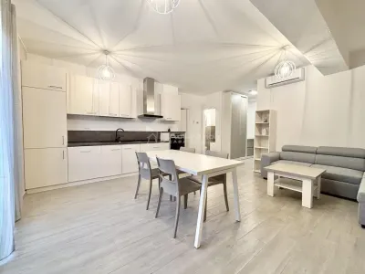 Apartament  2 camere 53 mp util - str Cuza Voda - constructie noua - Oradea