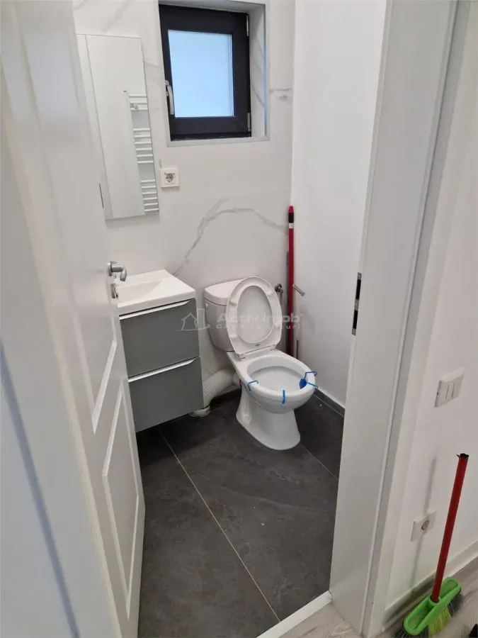 Casa moderna - Odaile Otopeni - 3 camere - 2 bai - 80mp - 100mp teren - foto 12