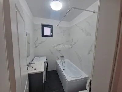 Casa moderna - Odaile Otopeni - 3 camere - 2 bai - 80mp - 100mp teren - foto 10