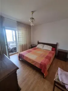 Apartament 3 cam decomandat , doua bai-doua balcoane zona 800  1Mai - foto 5