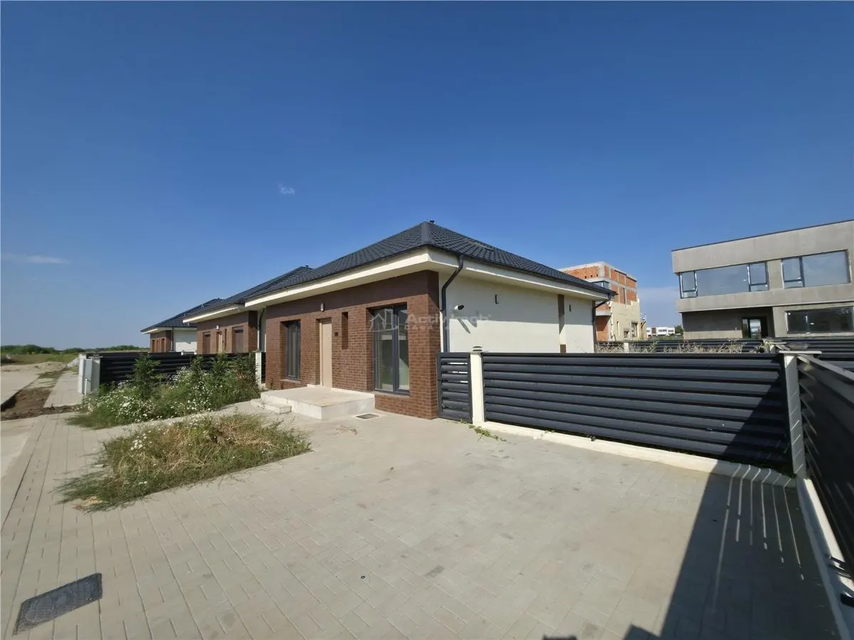 Casa parter - Tunari - 3 camere - 2 bai - 102 mp - prima inchiriere - foto 15