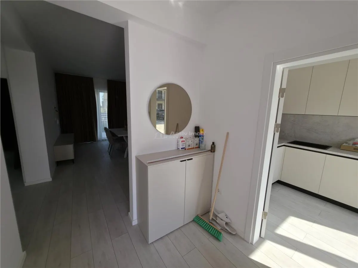 Casa parter - Tunari - 3 camere - 2 bai - 102 mp - prima inchiriere - foto 7