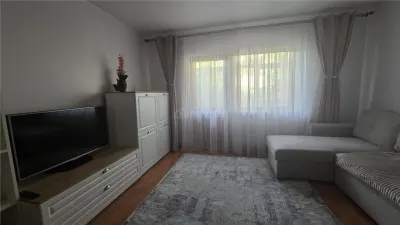 Apartament 2 deomandat, mobilat, utilat, CT, etaj 1 - Rovine - Craiova