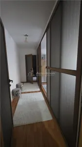 Apartament 2 deomandat, mobilat, utilat, CT, etaj 1 - Rovine - foto 4