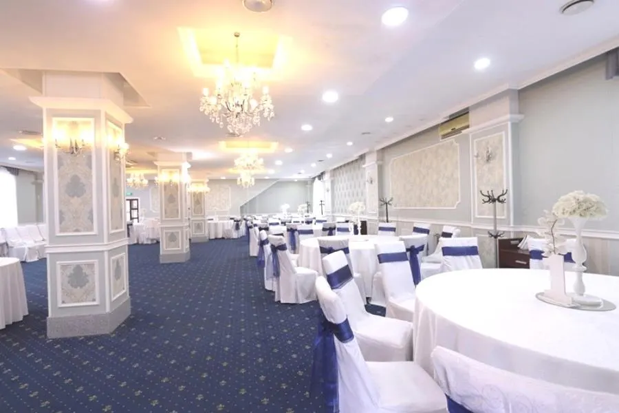 De vanzare –  Cladire comerciala - Pensiune – Restaurant – Ballroom – Rahova – Alexandriei – Leroy Merlin – 1550000E – Afacere la cheie – Comision 0 ! - foto 24