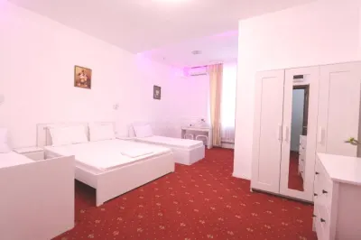 De vanzare –  Cladire comerciala - Pensiune – Restaurant – Ballroom – Rahova – Alexandriei – Leroy Merlin – 1550000E – Afacere la cheie – Comision 0 ! - foto 8