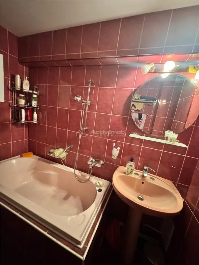 4 camere - Decebal - Etaj 6 - foto 12