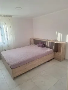 Casa parter - Comana Giurgiu - 4 camere - baie - 118mp - 600mp teren - Comana