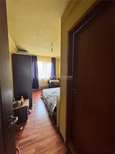 4 camere - Crinilor - Etaj 3 - foto 8