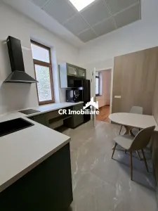 Vila  16 camere pretabil pentru firma Foisorul de Foc - foto 3