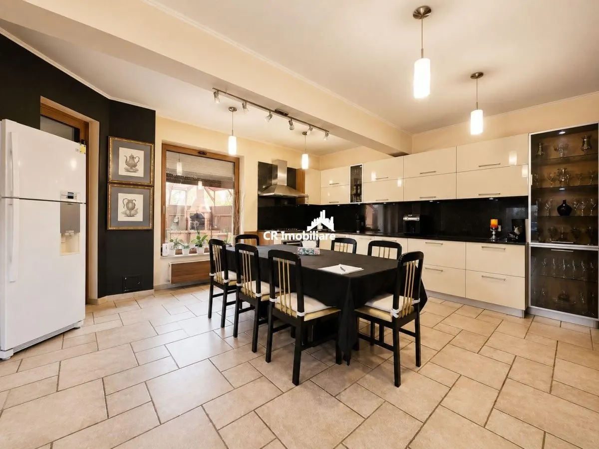 Vila de vanzare 5 camere Sisesti - foto 5