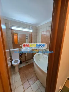 Apartament 3 camere Parc Moghioros etaj 1/4 - foto 8