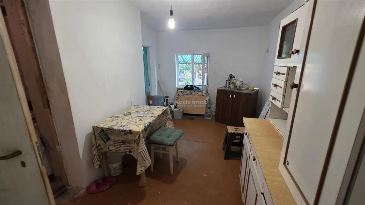 Casa checea 3 camere - foto 6
